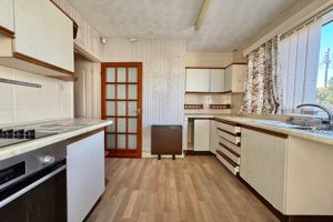 Kitchen- click for photo gallery